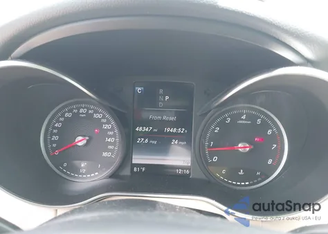 2018 Mercedes-Benz C 300 z USA, uszkodzony, nr VIN 55SWF4JB5JU250805